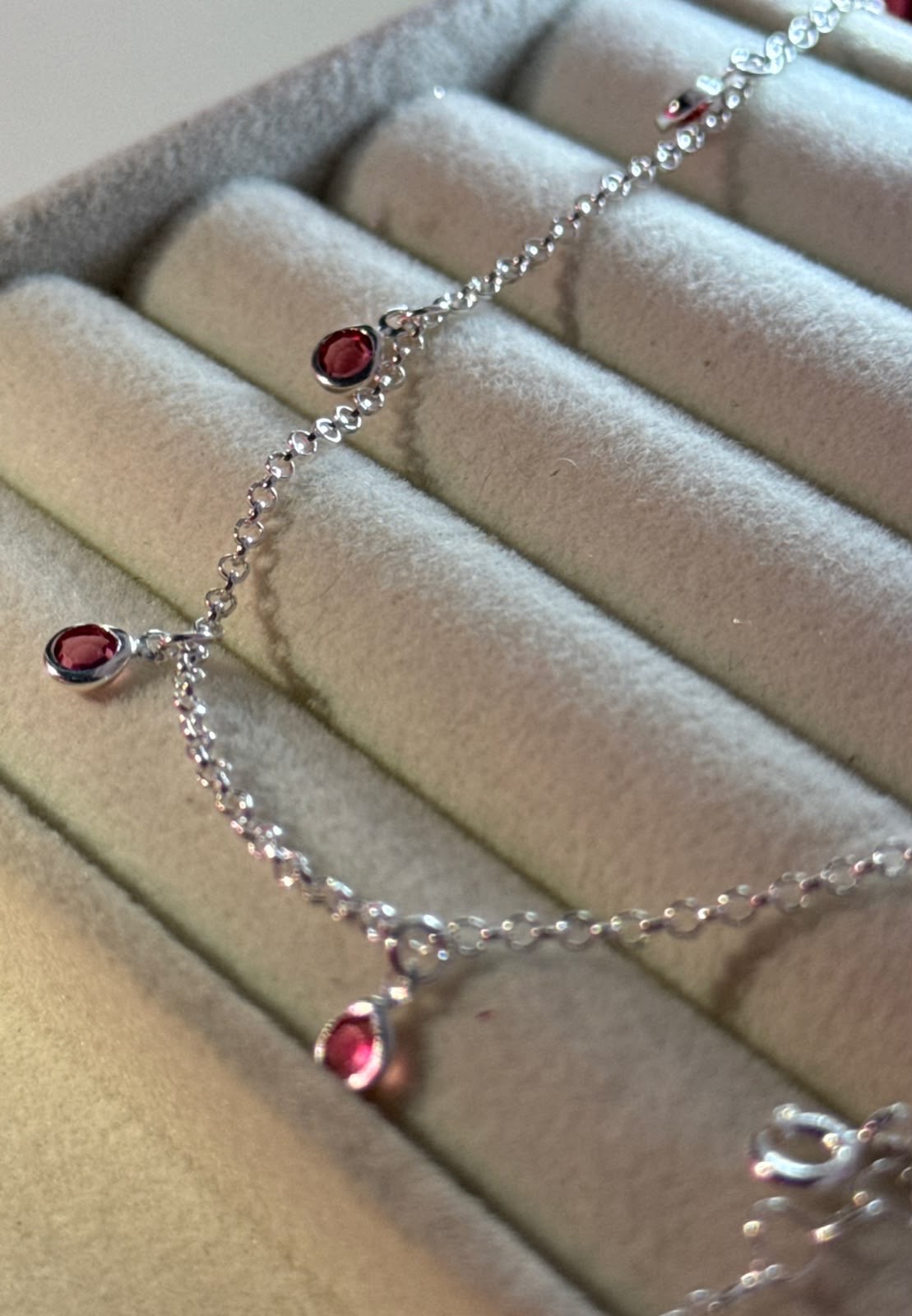 Colar de Prata 925 Zircônia Rosas Pequenas