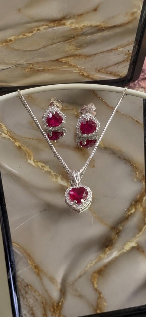 Conjunto de Pratas 925 Coração Rosa Cravejado